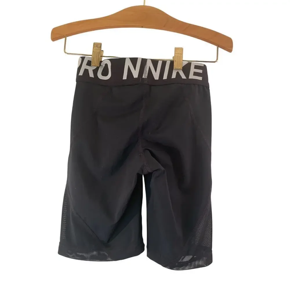 NIKE PRO Women’s Black 9” Athletic Shorts / Size: XS